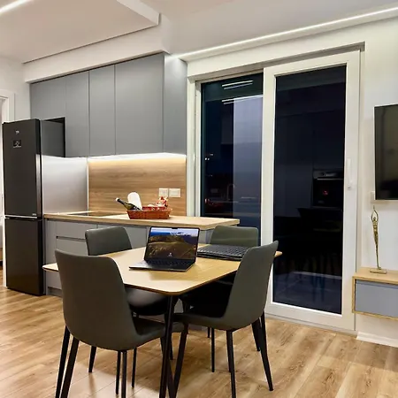 Lumiere 02 Apartman *