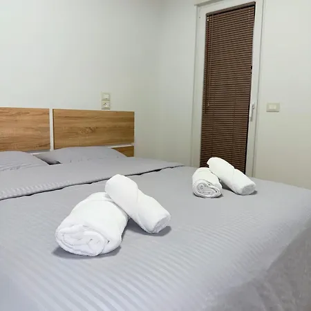 Lumiere 02 Apartman *